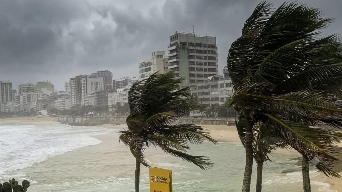 Rio de Janeiro entra em estágio 3 de alerta por ventos fortes nesta sexta-feira