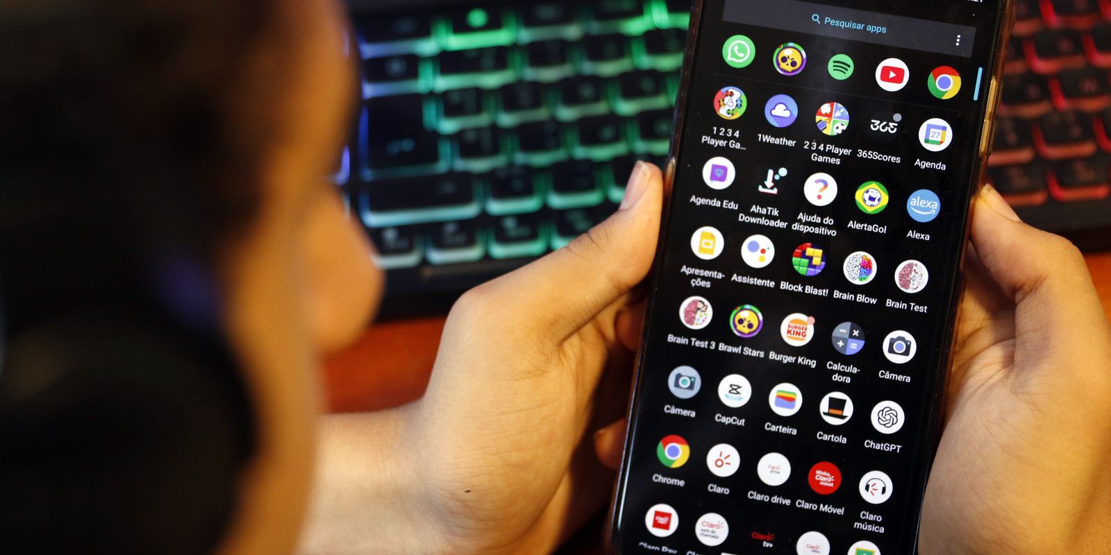 AGU discute proteção de menores no Discord após caso grave