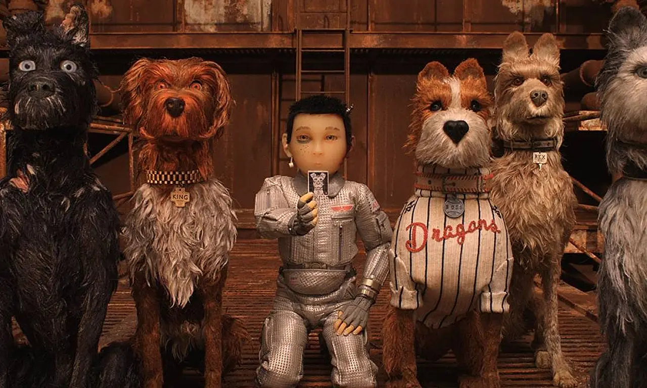 Filme "Ilha de Cachorros" usa animação para discutir autoritarismo e preconceito