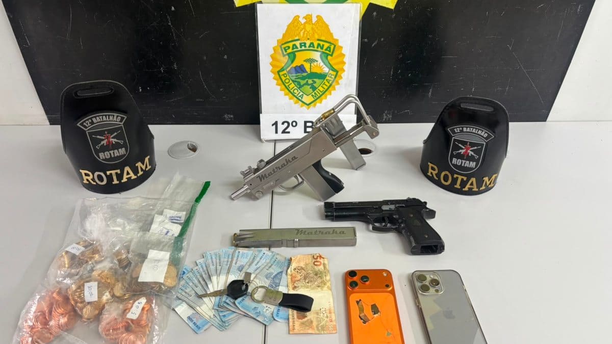 Quatro presos e submetralhadora apreendida após abordagem no Bairro Alto, Curitiba