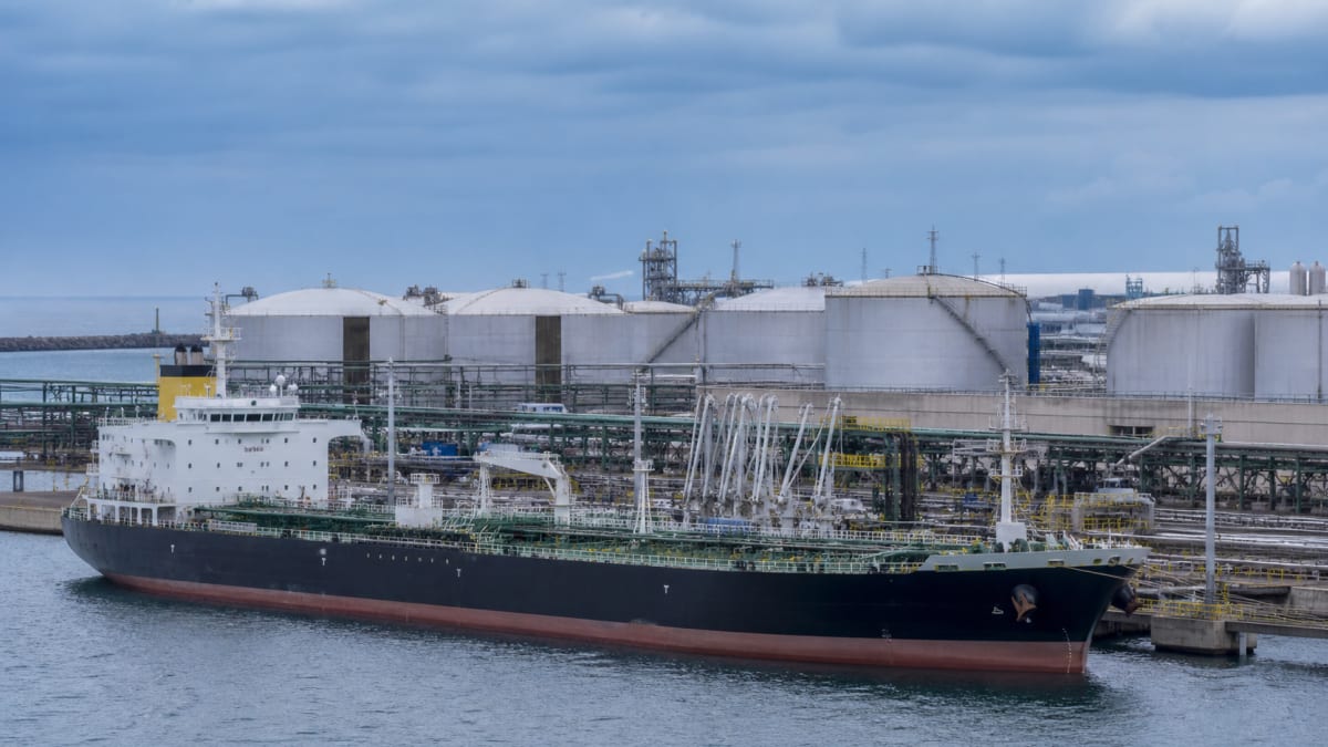 EUA estendem por 90 dias dispensa da Jones Act para transporte de energia e insumos agrícolas