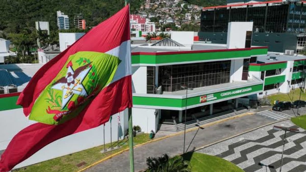 Santa Catarina prepara concurso para Auditor Estadual após 17 anos