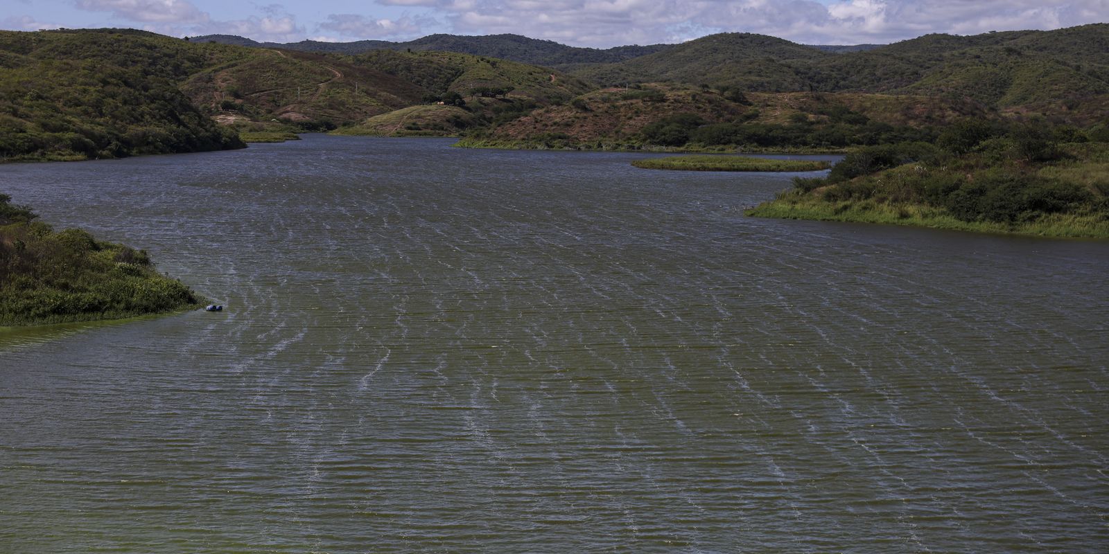 Nível do rio São Francisco ultrapassa cota de alerta em Minas e Bahia