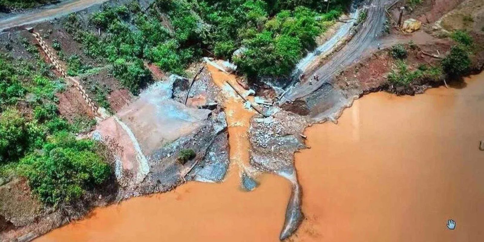 Minas Gerais multa Vale por vazamentos em minas