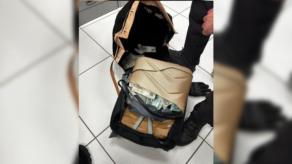 PF apreende mala com R$ 429 mil em operação contra Banco Master em Balneário Camboriú