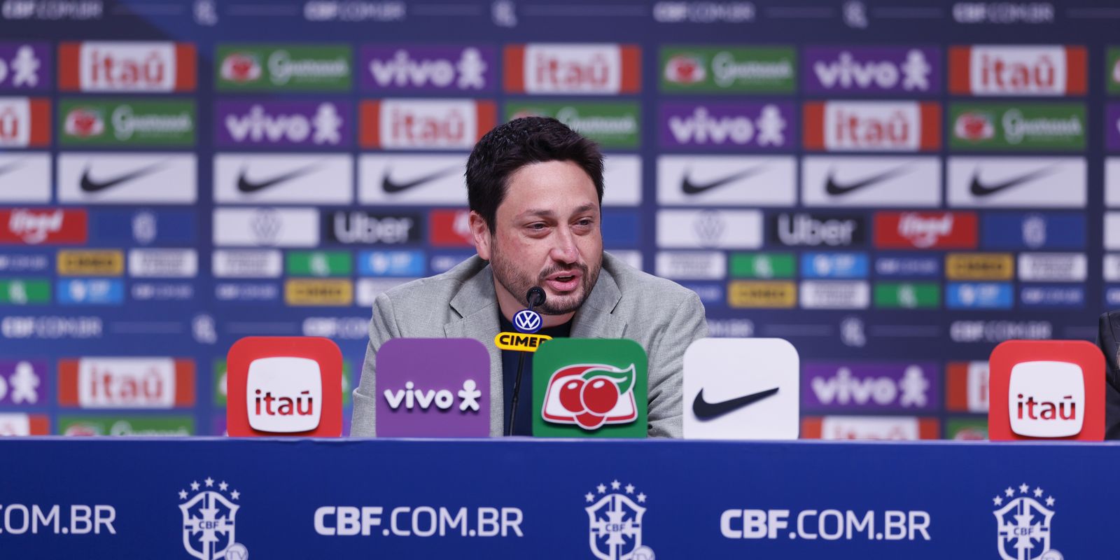 Seleção feminina convocada para amistosos preparatórios